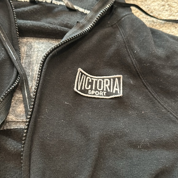 Victoria’s sport size XS zip up jacket - Picture 3 of 6